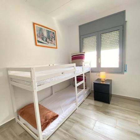 Апартаменты Sol Playa Piscina Эмпуриабрава Экстерьер фото